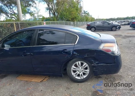 2011 Nissan Altima 2.5 S из США, поврежденный, VIN 1N4AL2AP8BC164820
